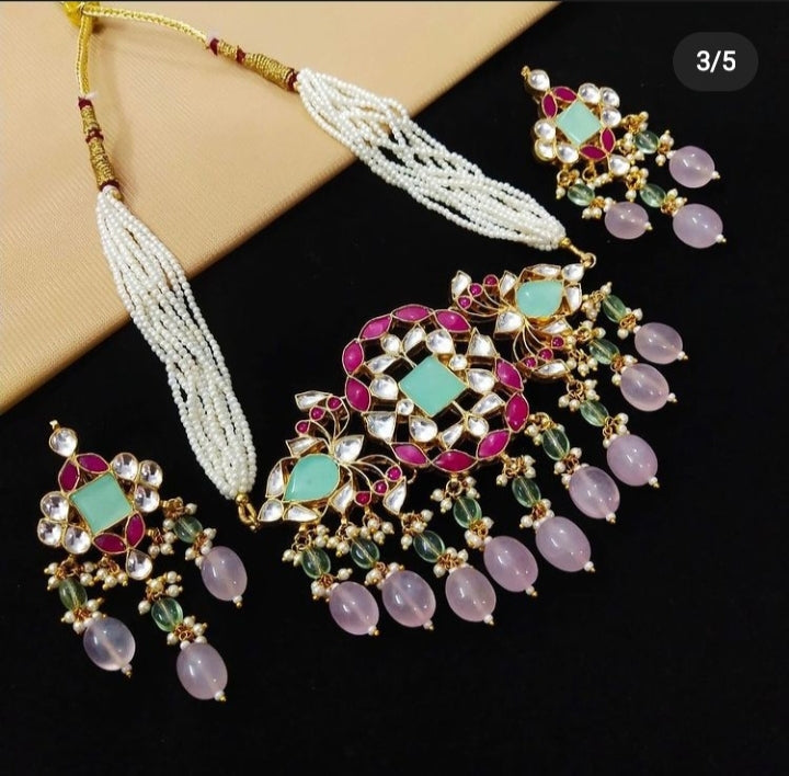 Ahmedabadi Polki Kundan Chokerset