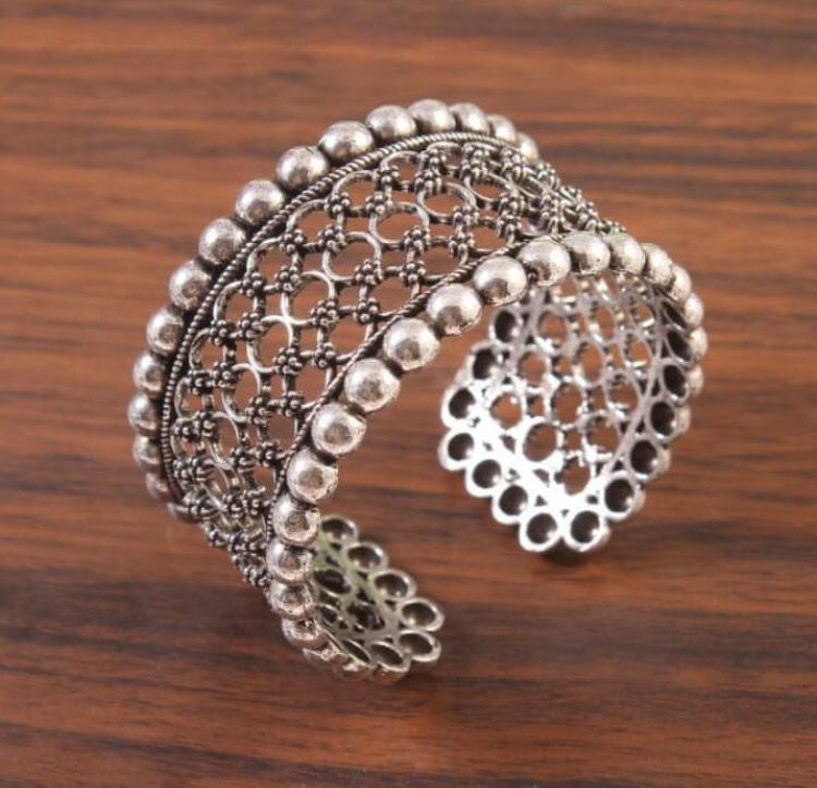 Brass Silver Look-alike Single Handcuff