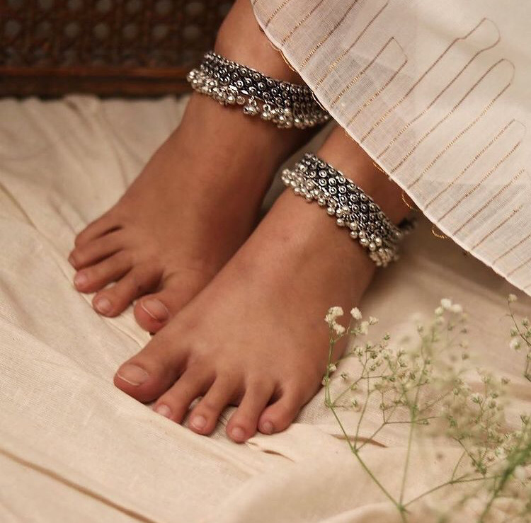 Oxidized Anklets