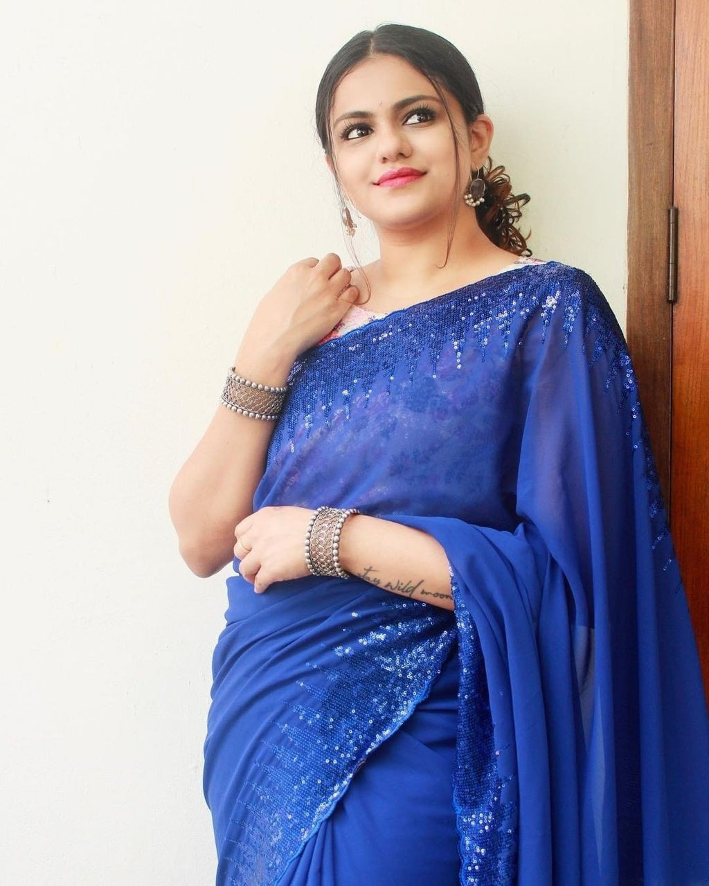 Brass Silver Look-alike Single Handcuff