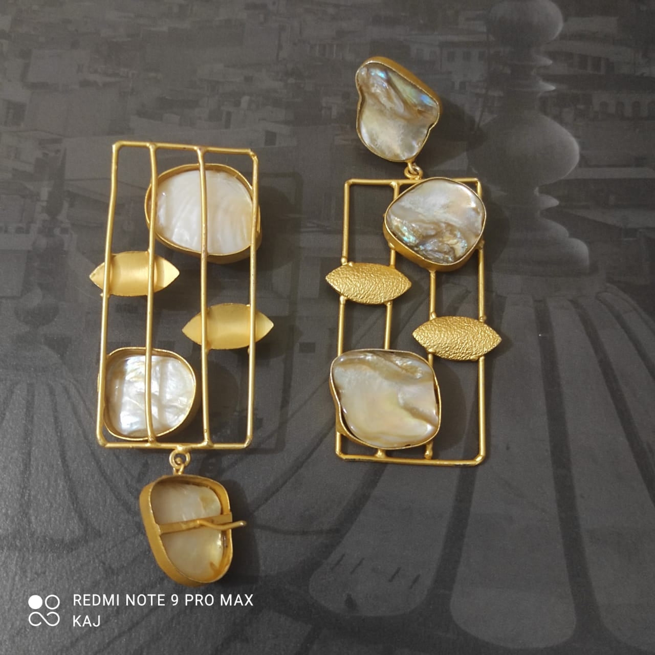 Contemporary Raw Pearls Earrings