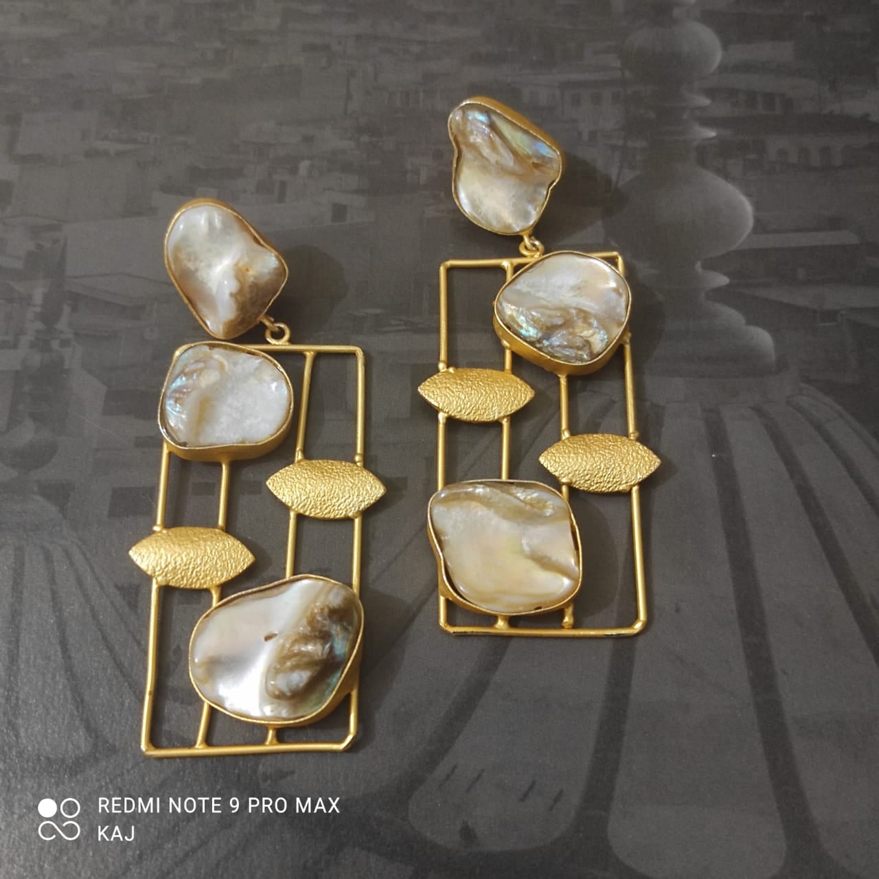 Contemporary Raw Pearls Earrings