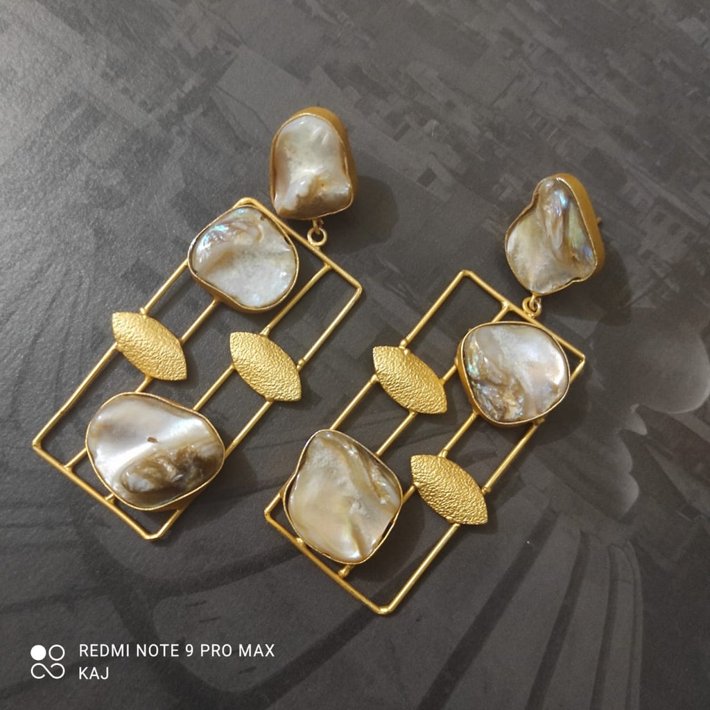 Contemporary Raw Pearls Earrings