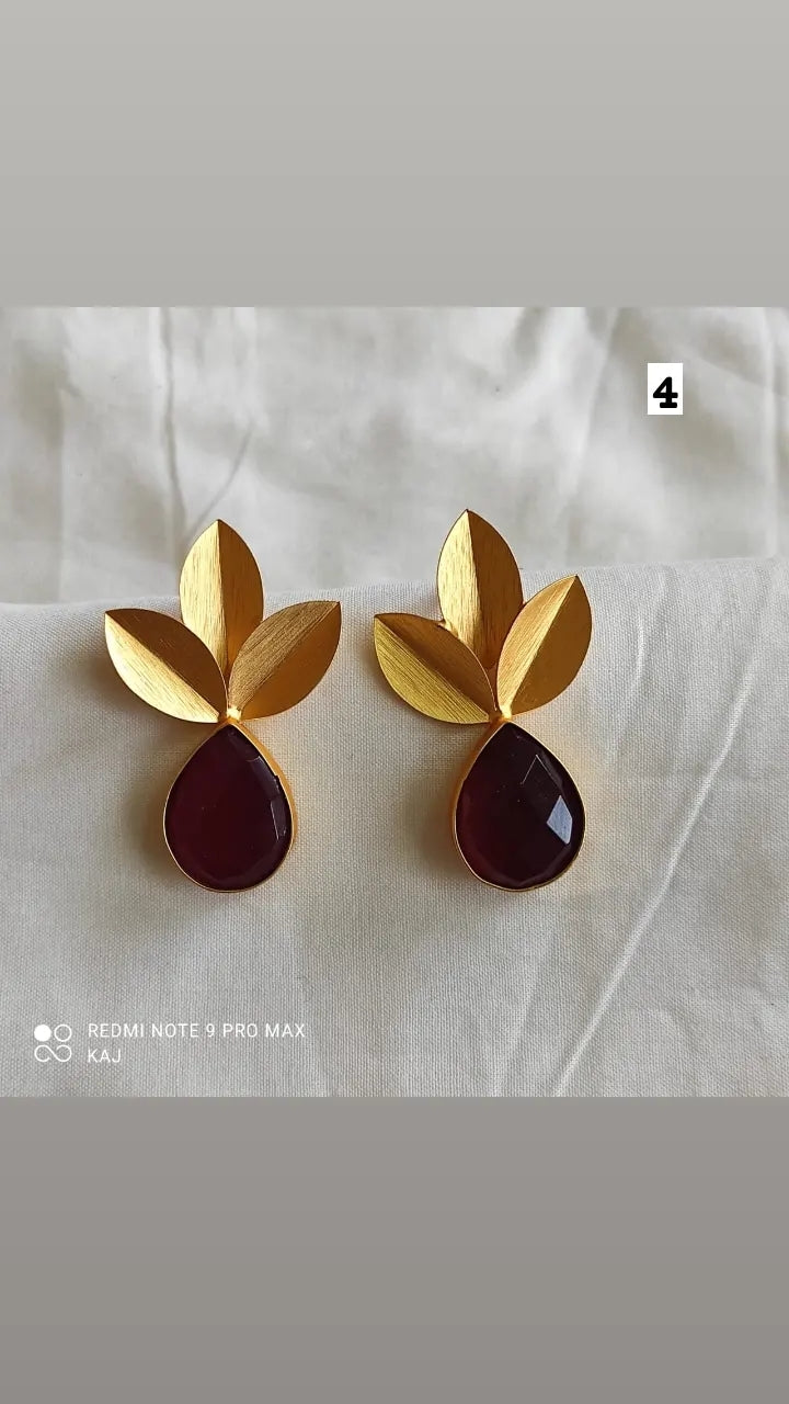 Leaf Studs With Glass Stone