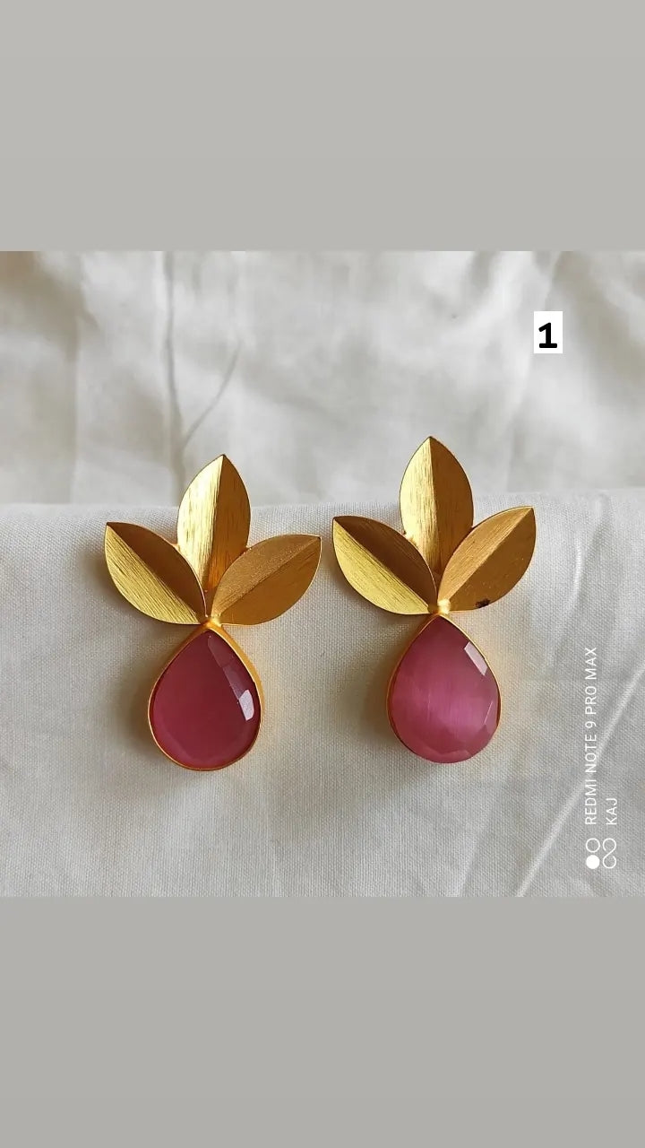 Leaf Studs With Glass Stone