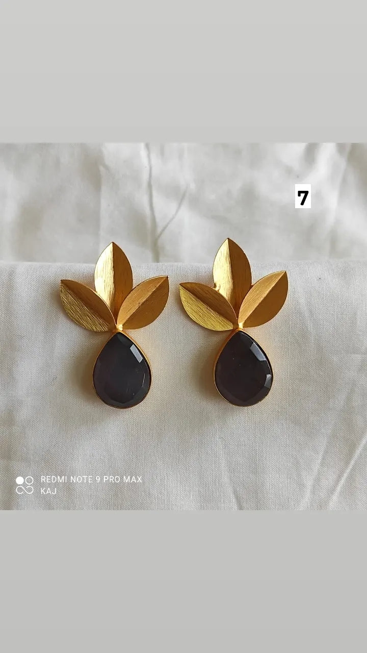 Leaf Studs With Glass Stone