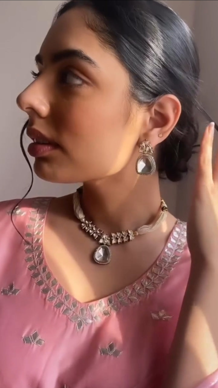 Foil Kundan Pearl Choker Set