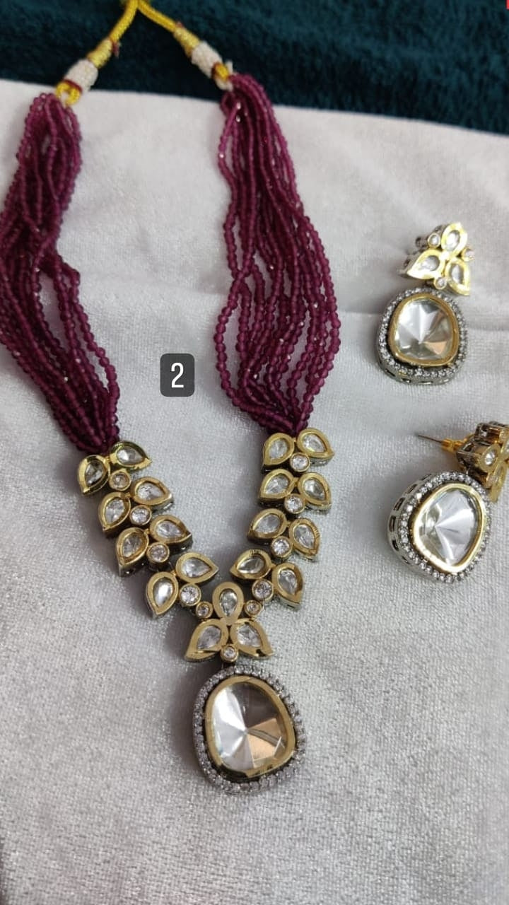 Foil Kundan Pearl Choker Set