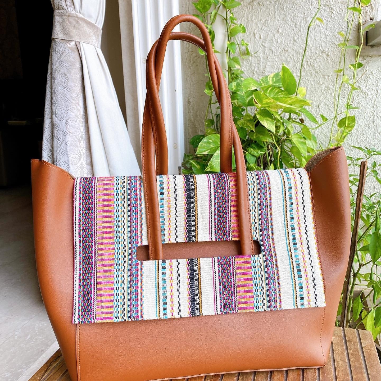 Office Wear Tote bag