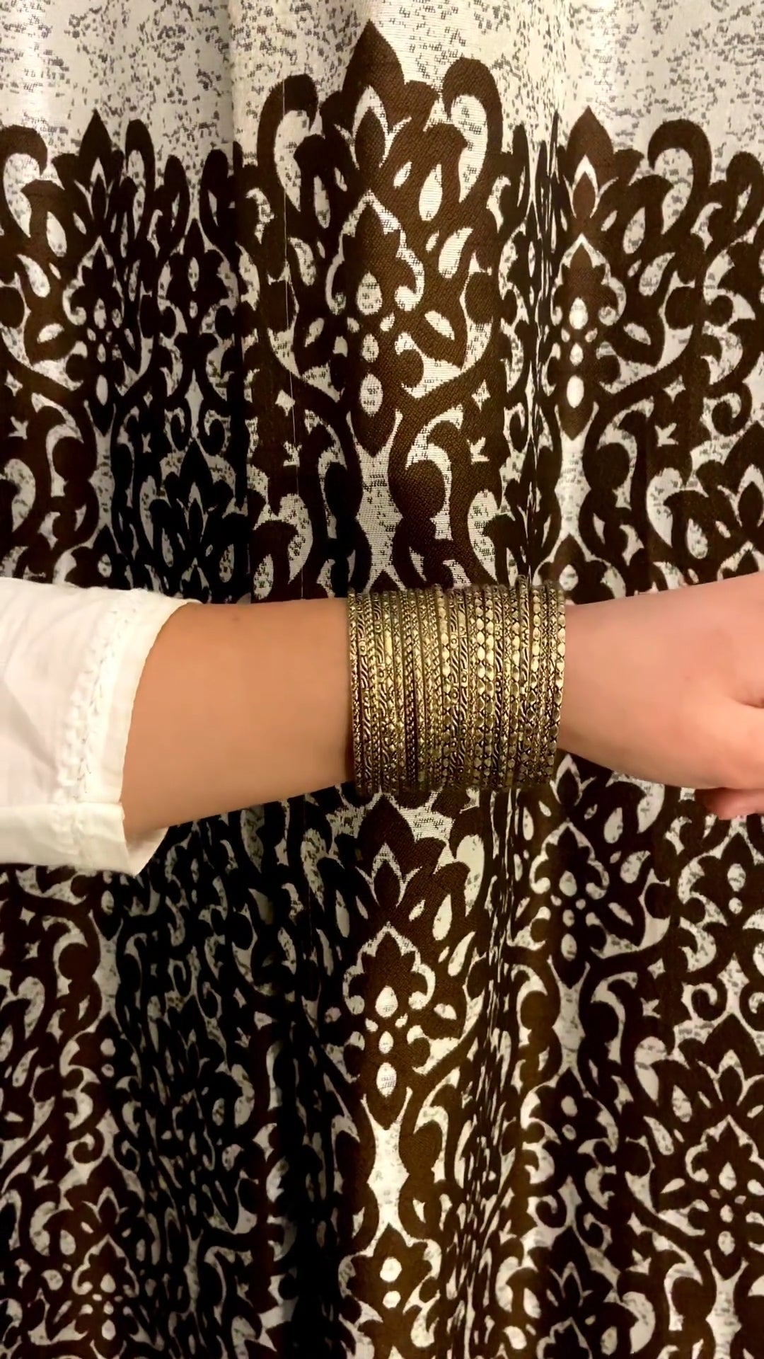 Simple Gold Tone Bangles