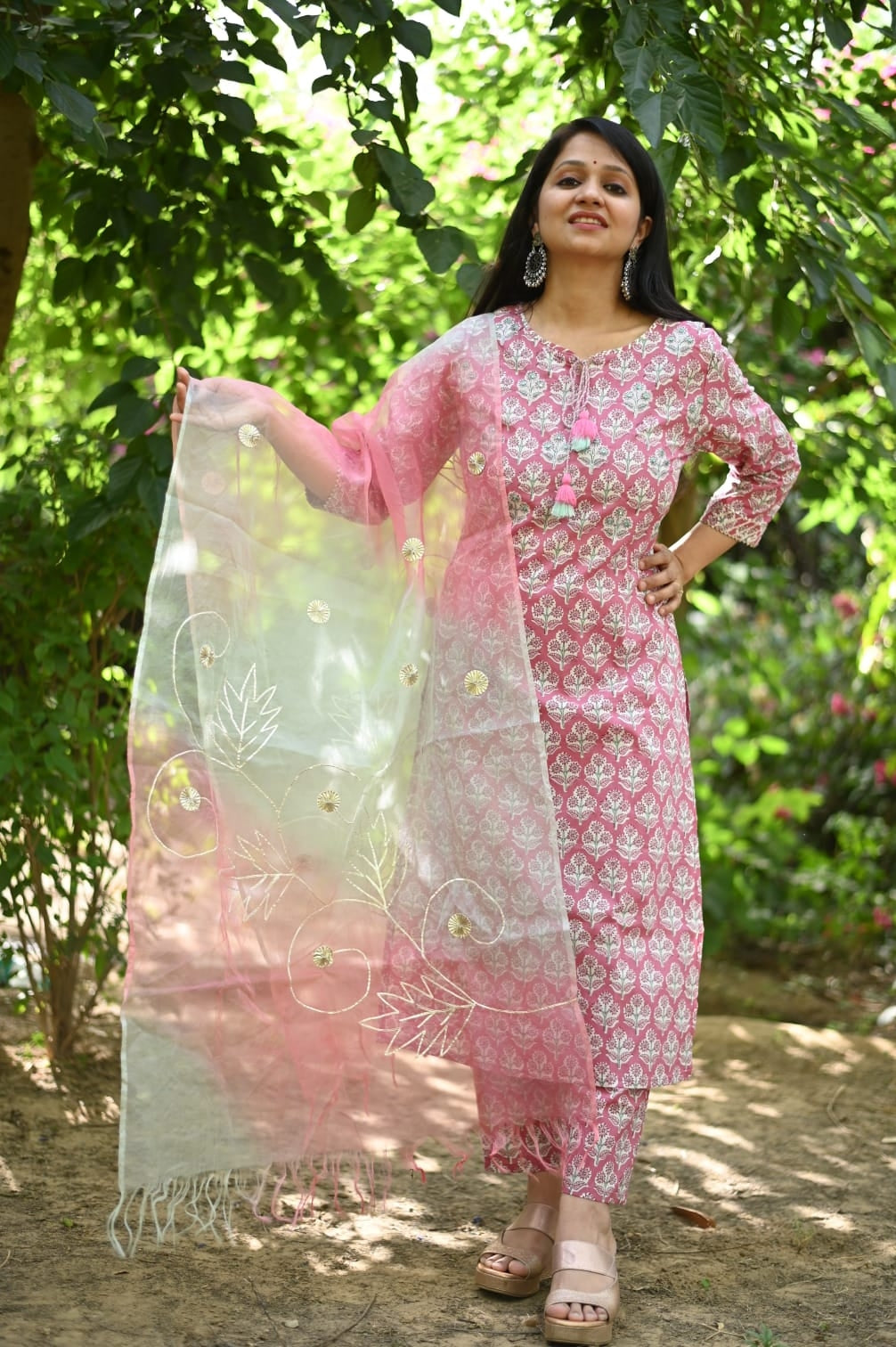 Cotton Hand Block Kurta Pants With Organza Dupatta