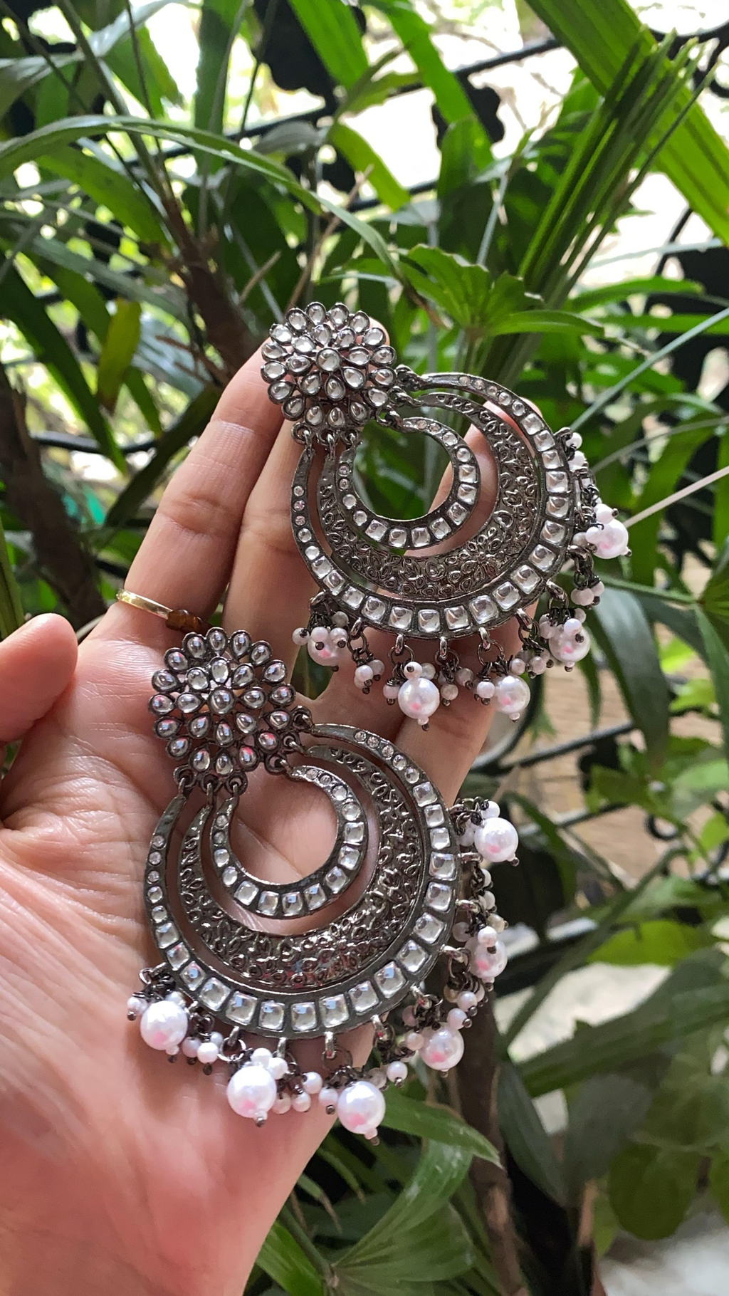 Bollywood Chandbalis