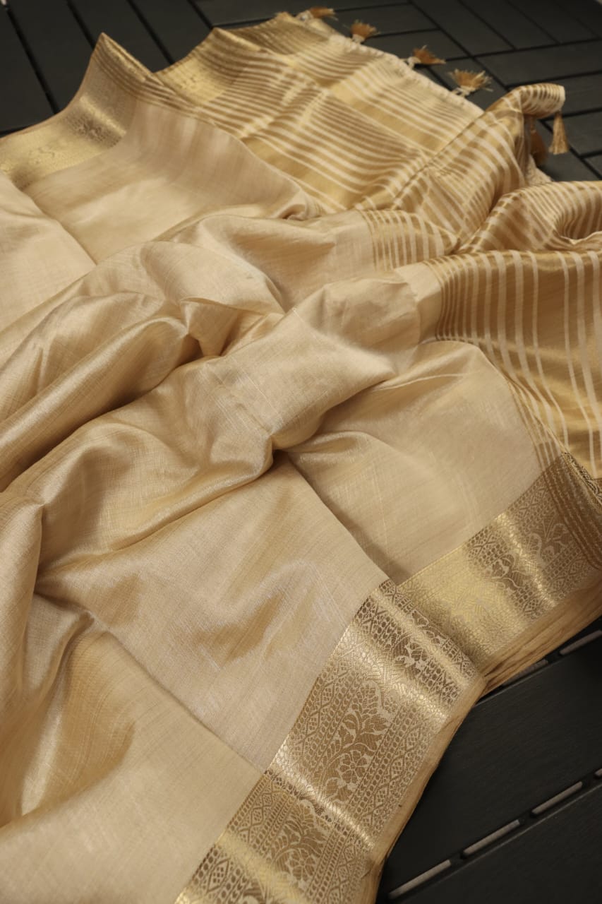 Plain Tussar Silk Saree