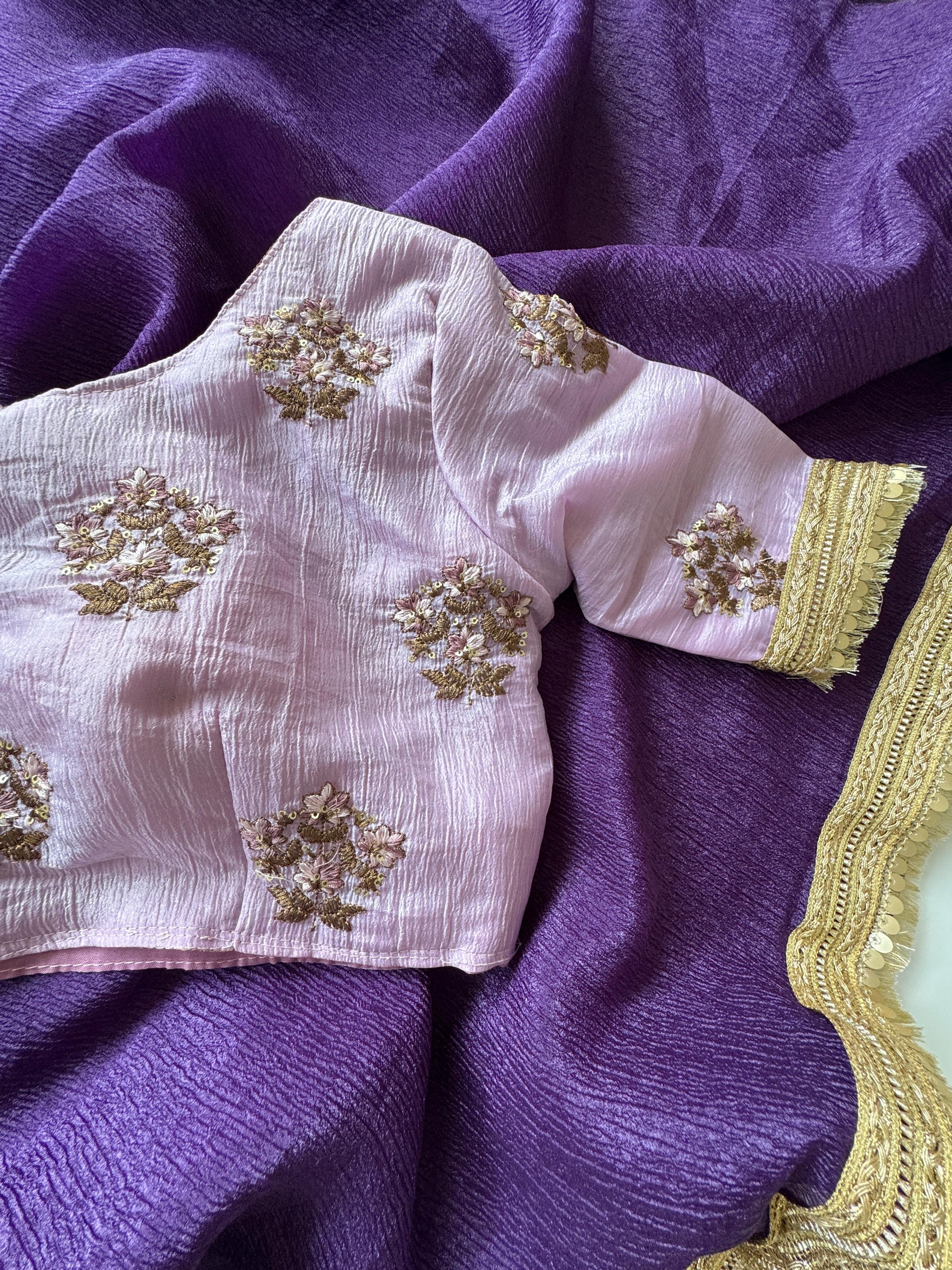 Banarasi Crush Saree With Lace Border