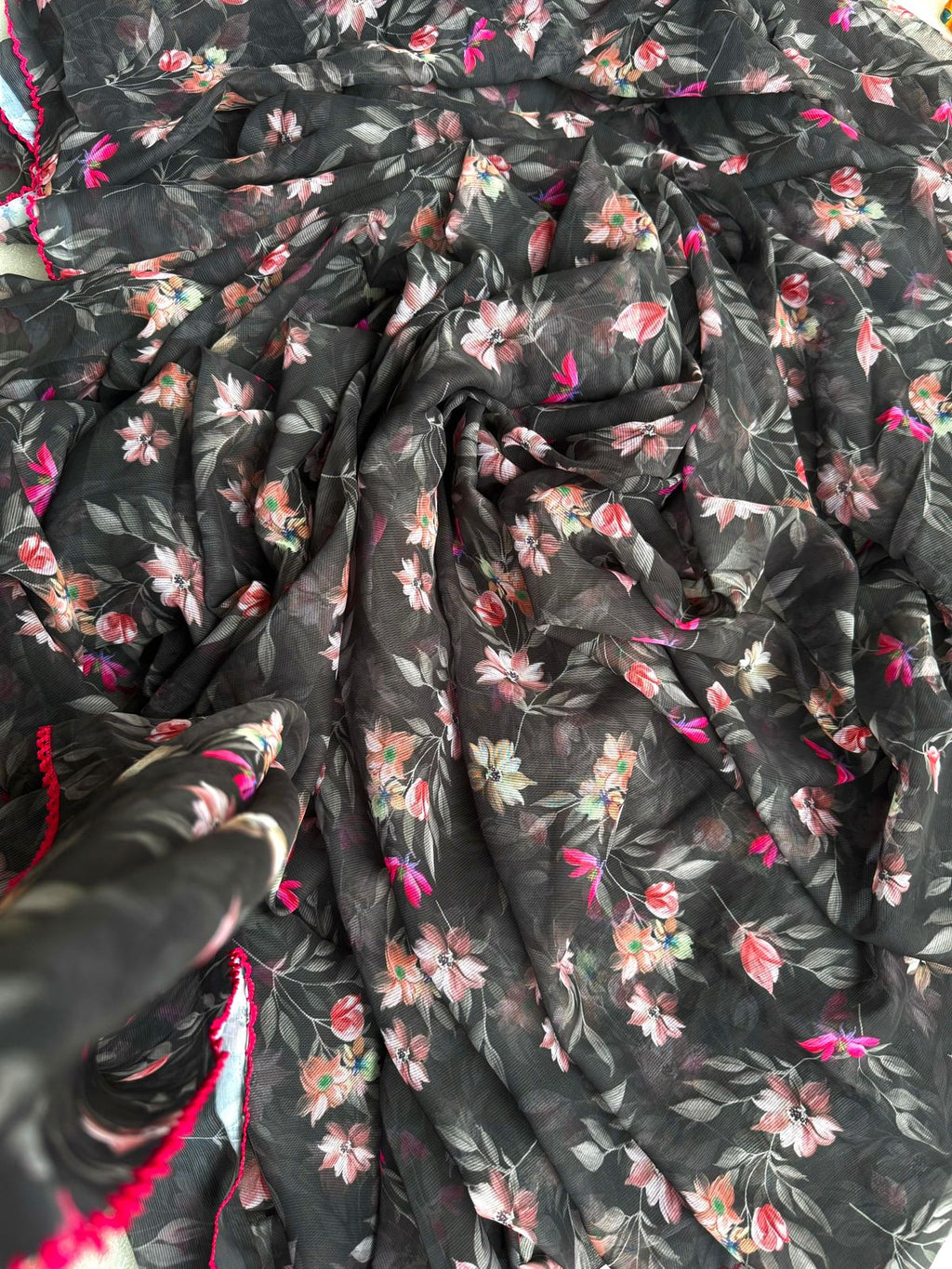 Floral Printed Chiffon Saree With Scalloped Border