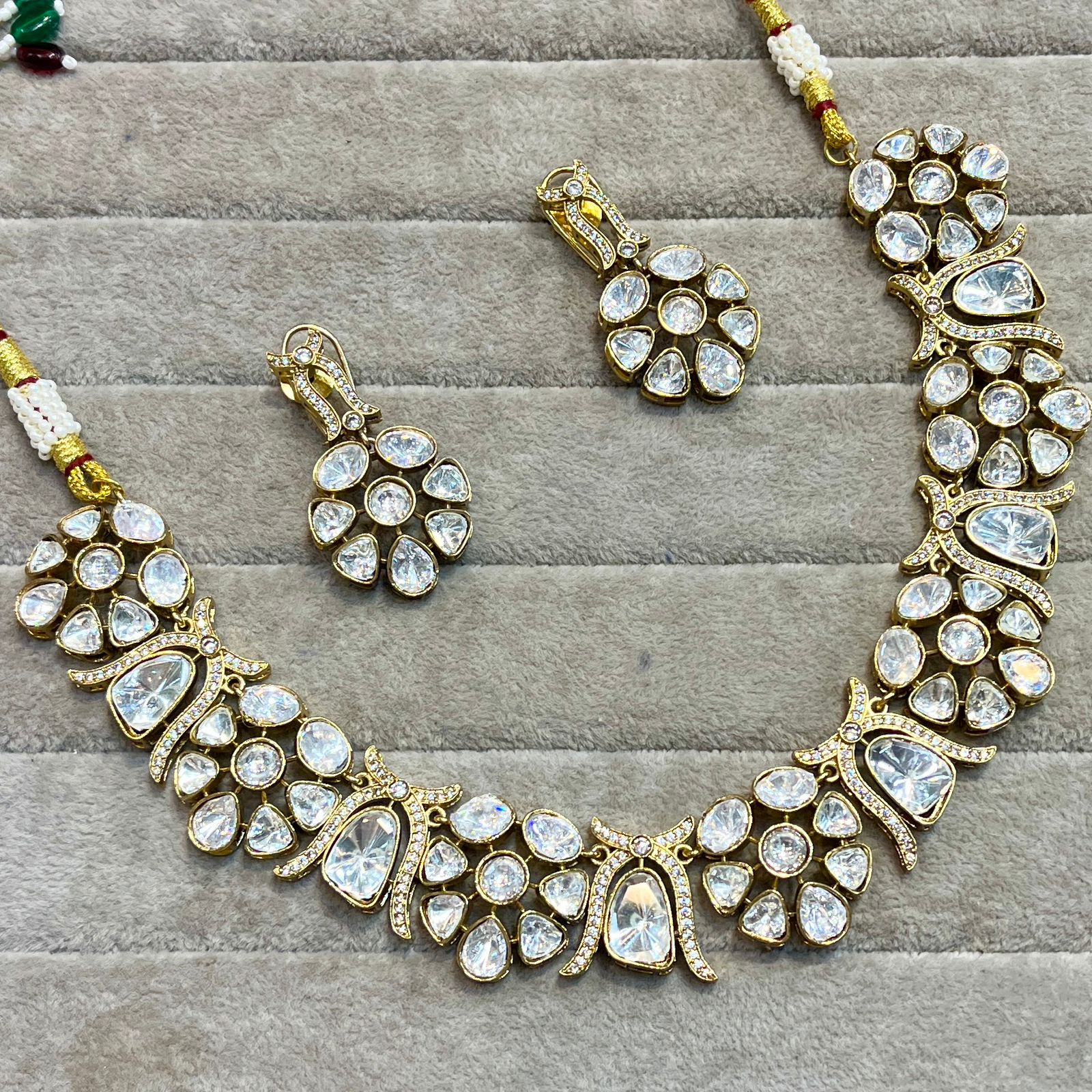 Monalisa Polki Chokerset