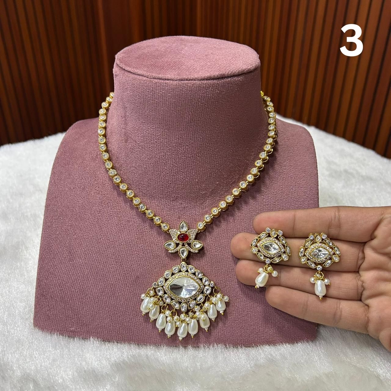 Ahmedabadi Kundan Necklace Set
