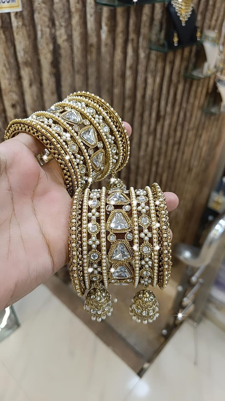 Copper Kundan Set with Moti Touch