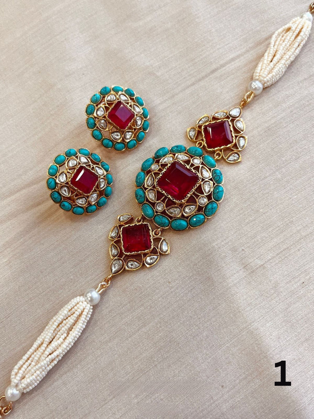 Ahmedabadi Pearls Choker Set