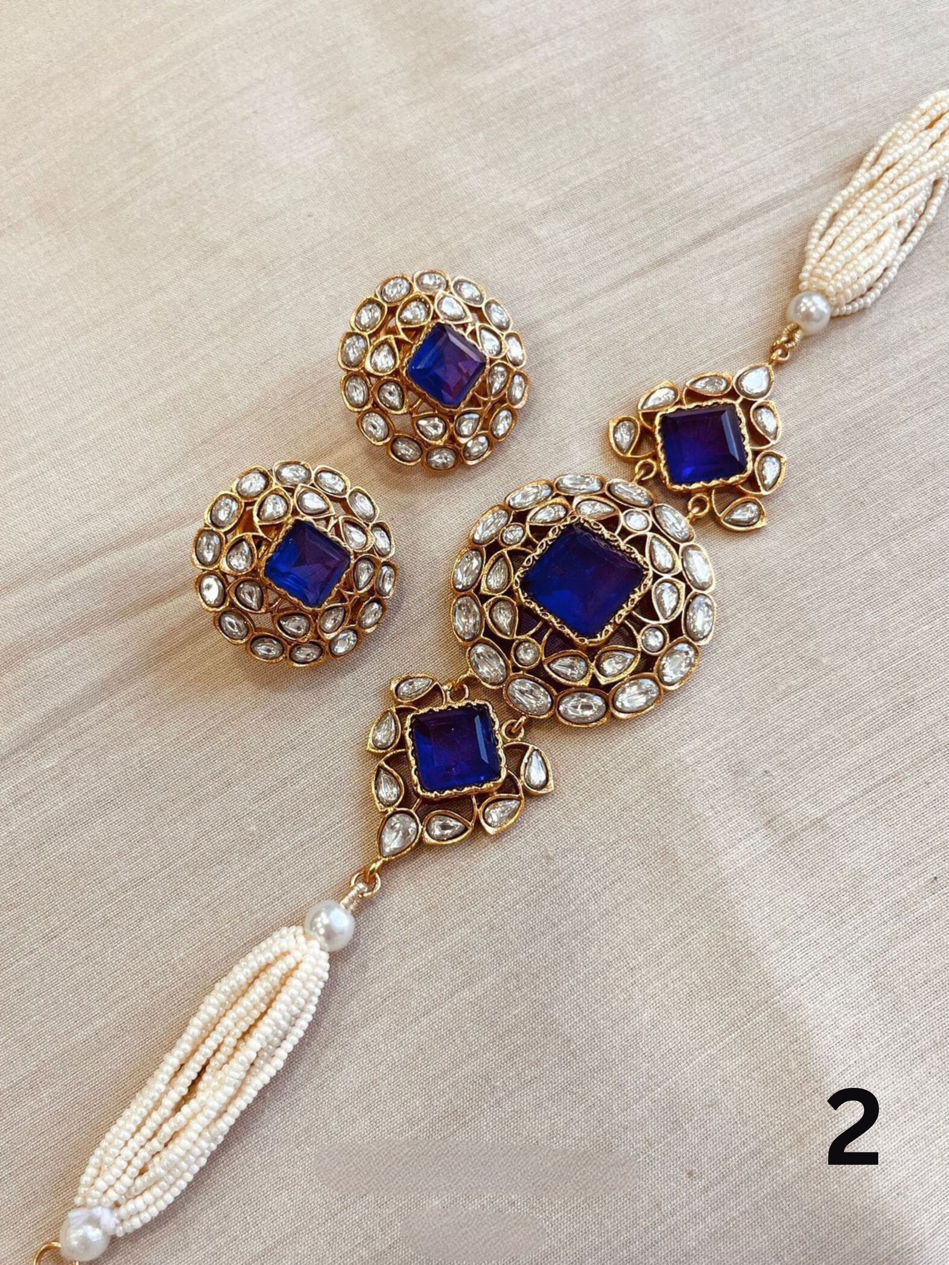 Ahmedabadi Pearls Choker Set