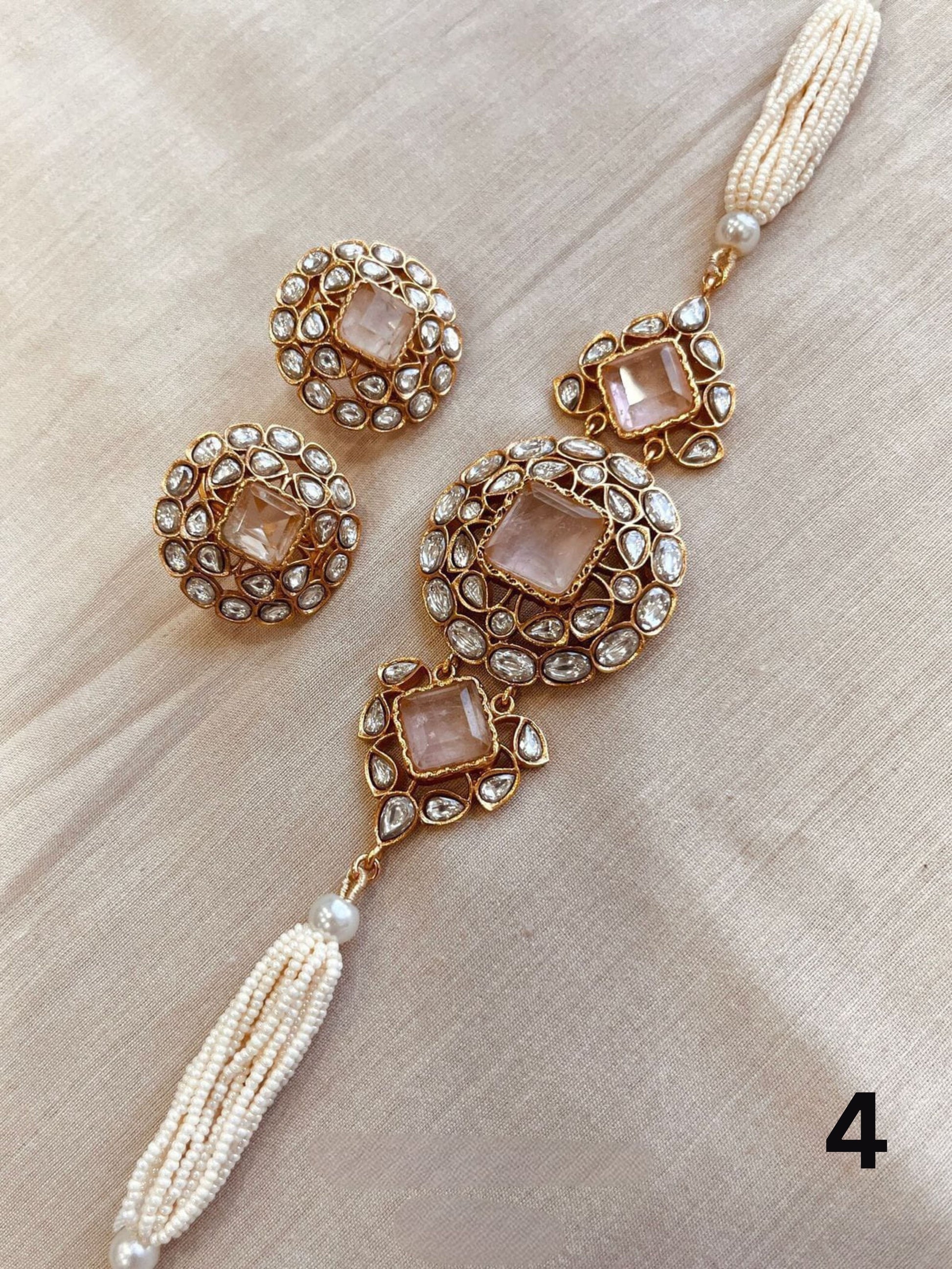 Ahmedabadi Pearls Choker Set