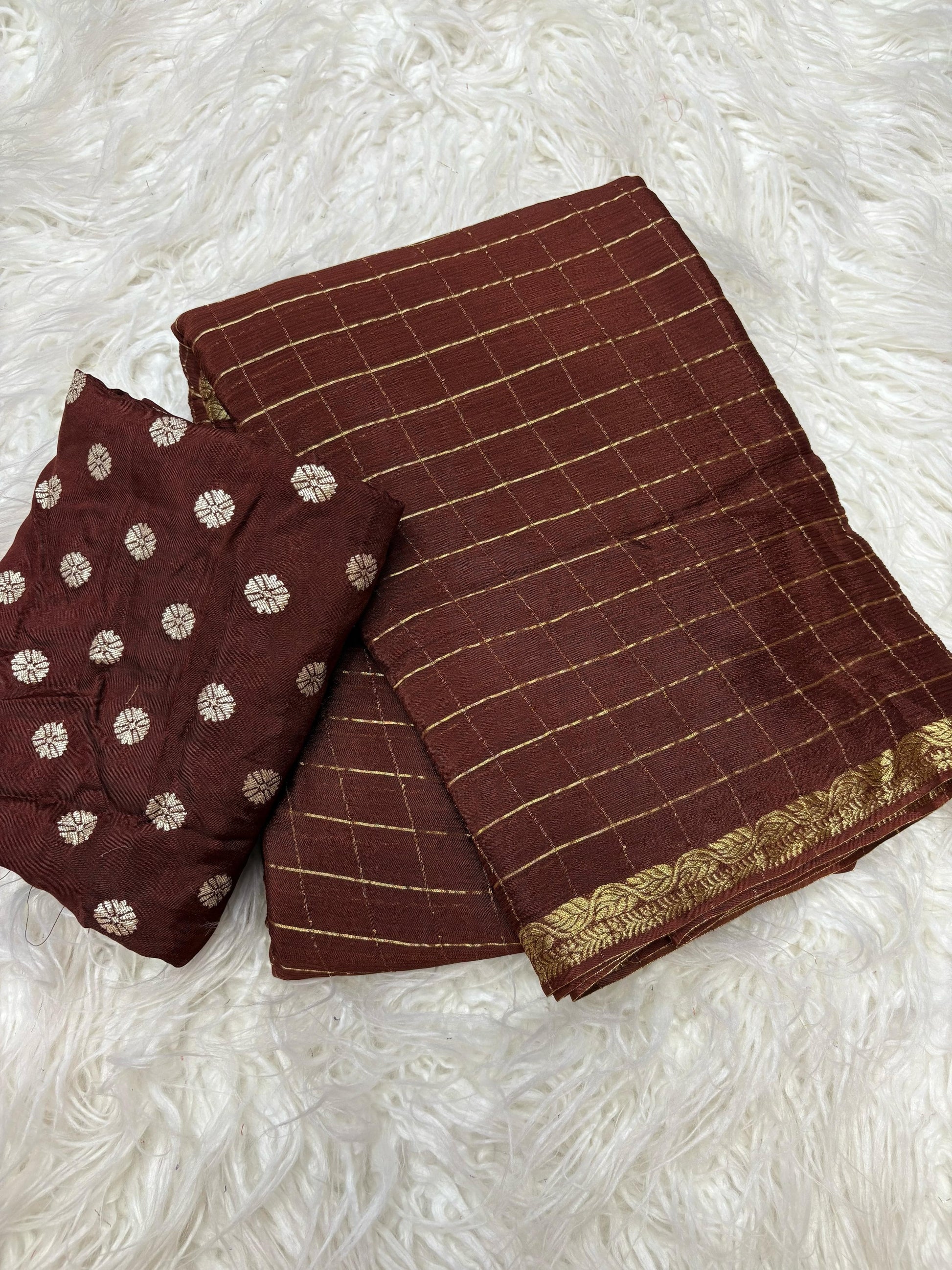 Chinnon Viscose Partywear Saree