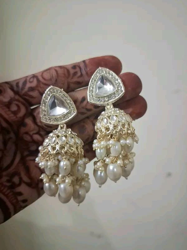 Gowri's Jhumkas