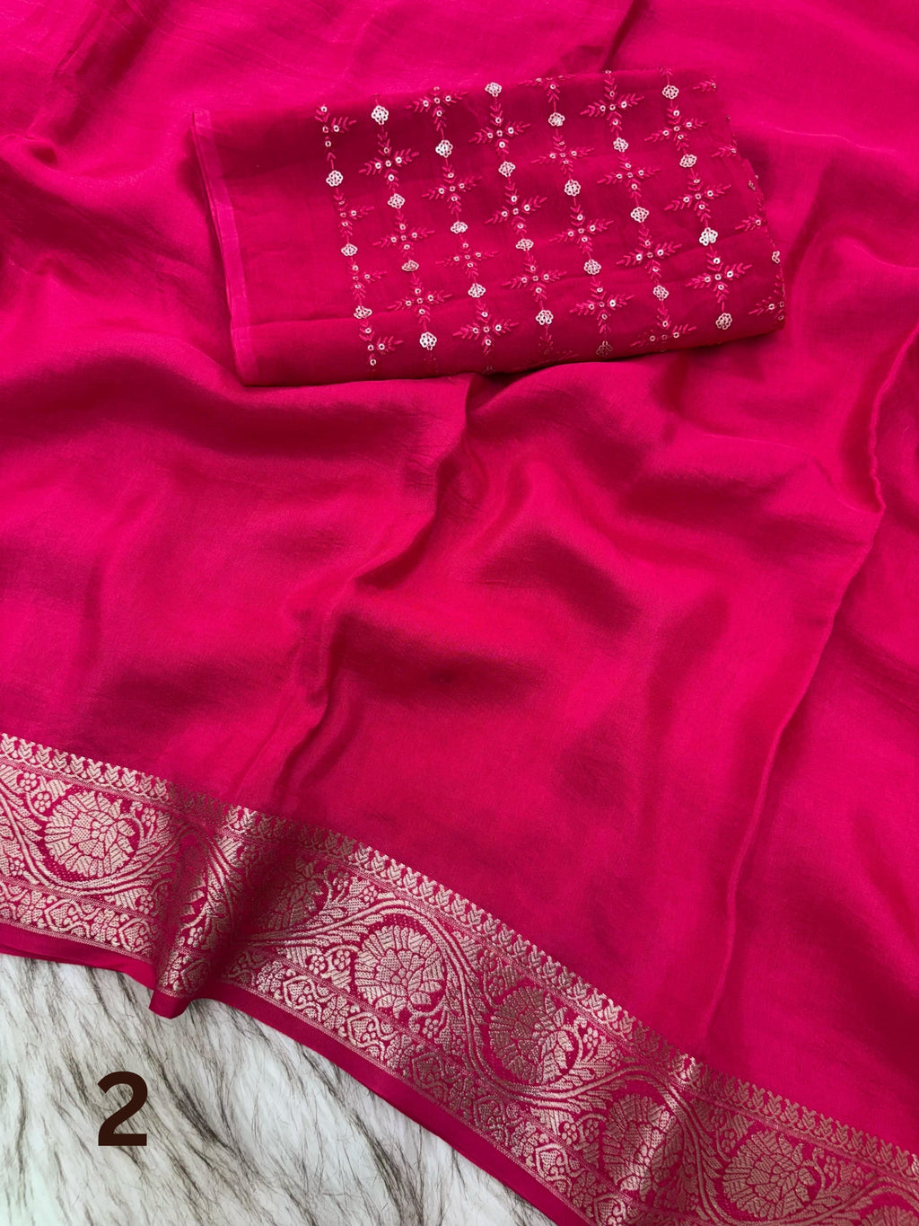 Pure Viscose Dola Saree