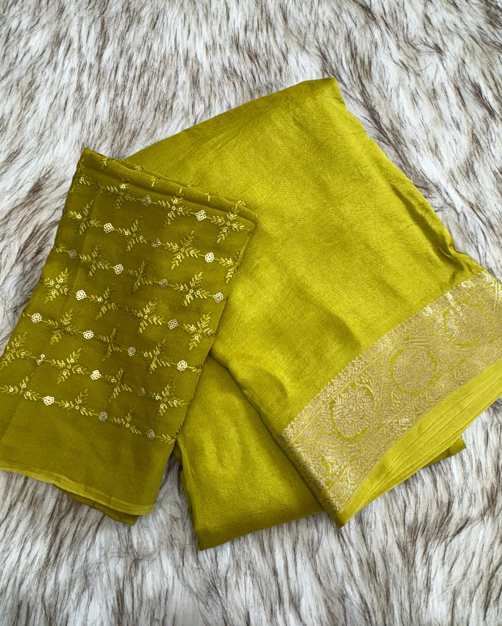 Pure Viscose Dola Saree