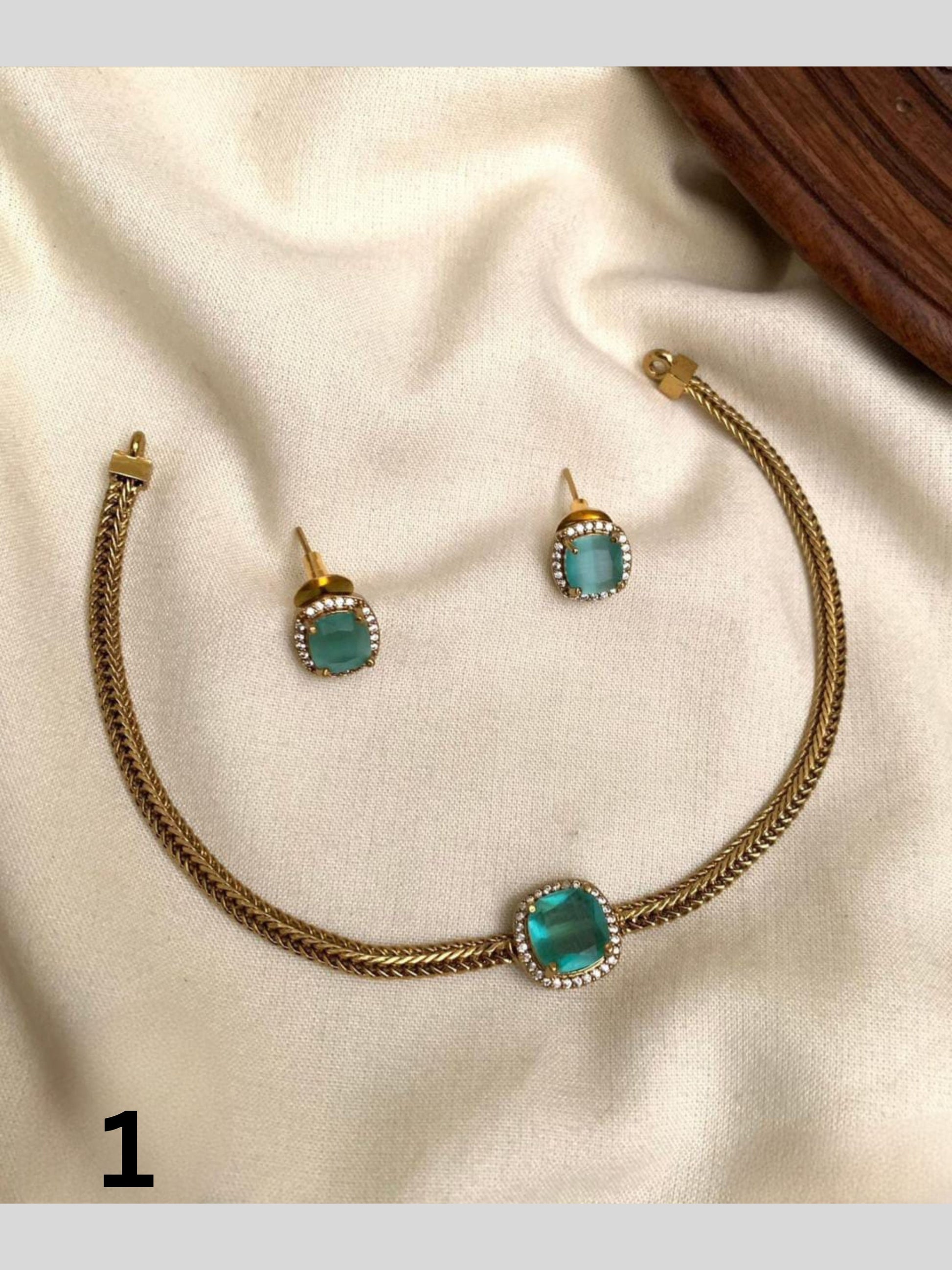 Elegant Choker Set